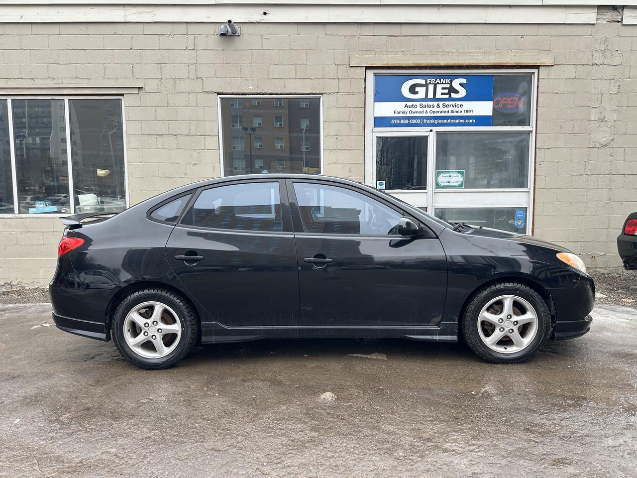 2010 Hyundai Elantra 4dr Sdn Man GL w/Sport Photo2