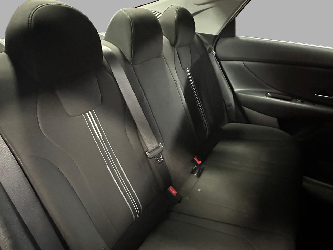2023 Hyundai Elantra PREFERRED | BLUETOOTH | HEATED SEATS | BACK UP CAM Photo
