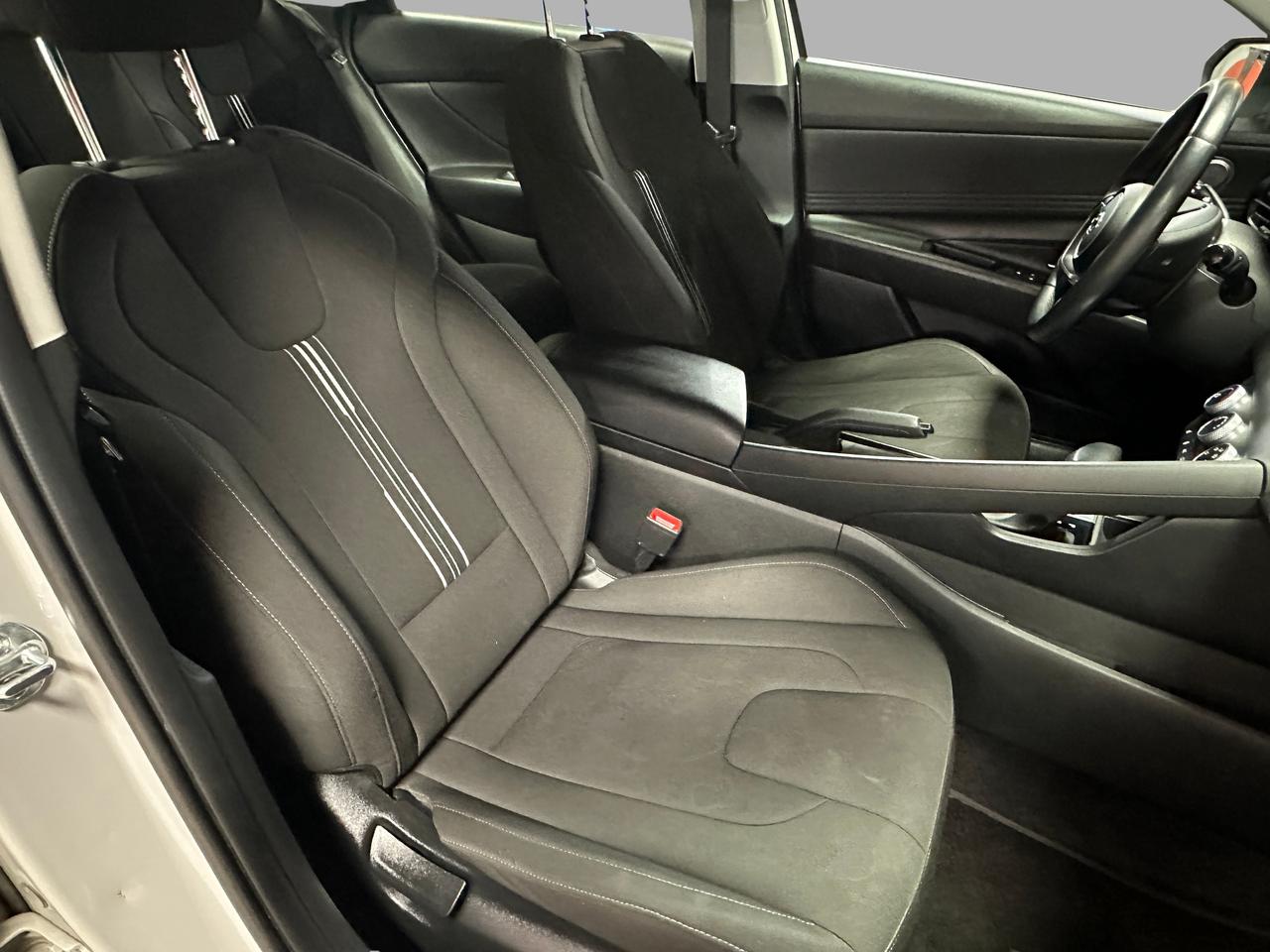 2023 Hyundai Elantra PREFERRED | BLUETOOTH | HEATED SEATS | BACK UP CAM Photo