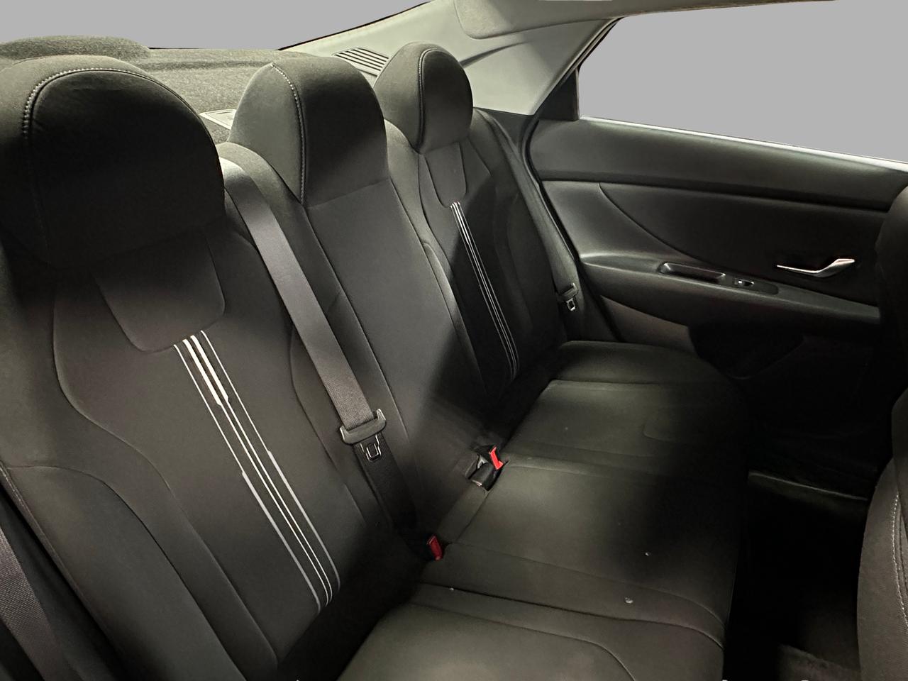 2023 Hyundai Elantra PREFERRED | BLUETOOTH | HEATED SEATS | BACK UP CAM Photo