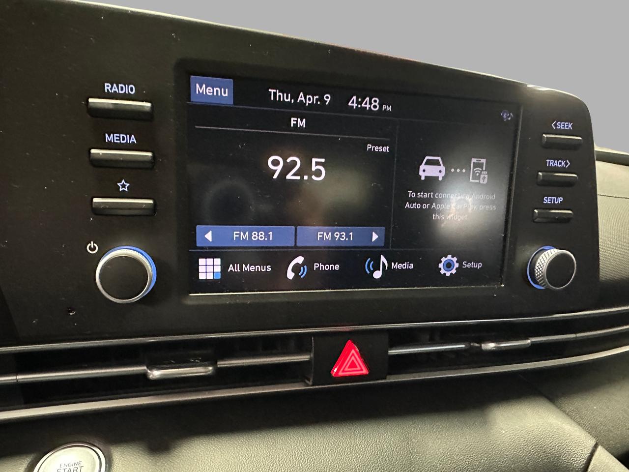 2023 Hyundai Elantra PREFERRED | BLUETOOTH | HEATED SEATS | BACK UP CAM Photo