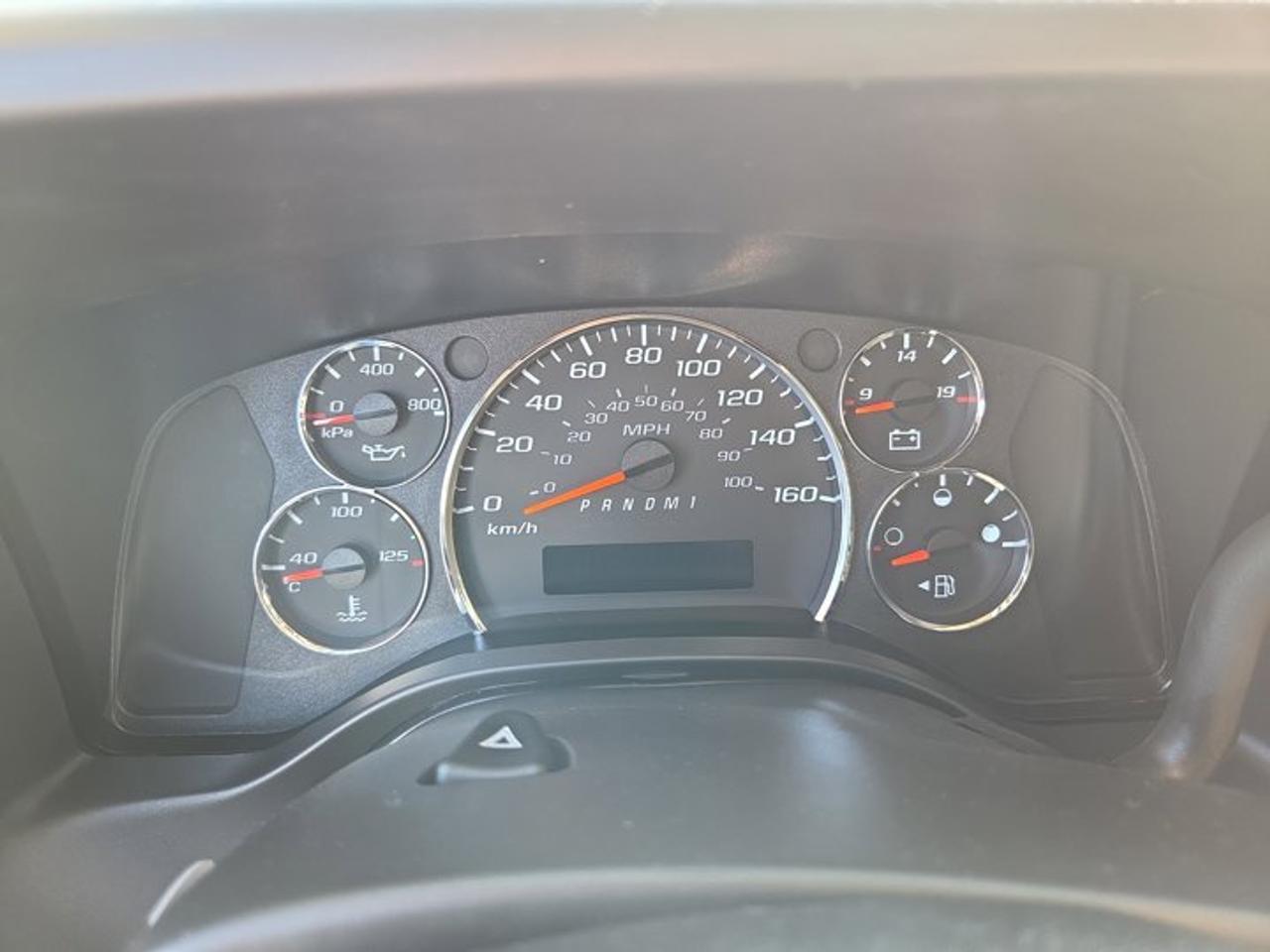 13726373.805687404