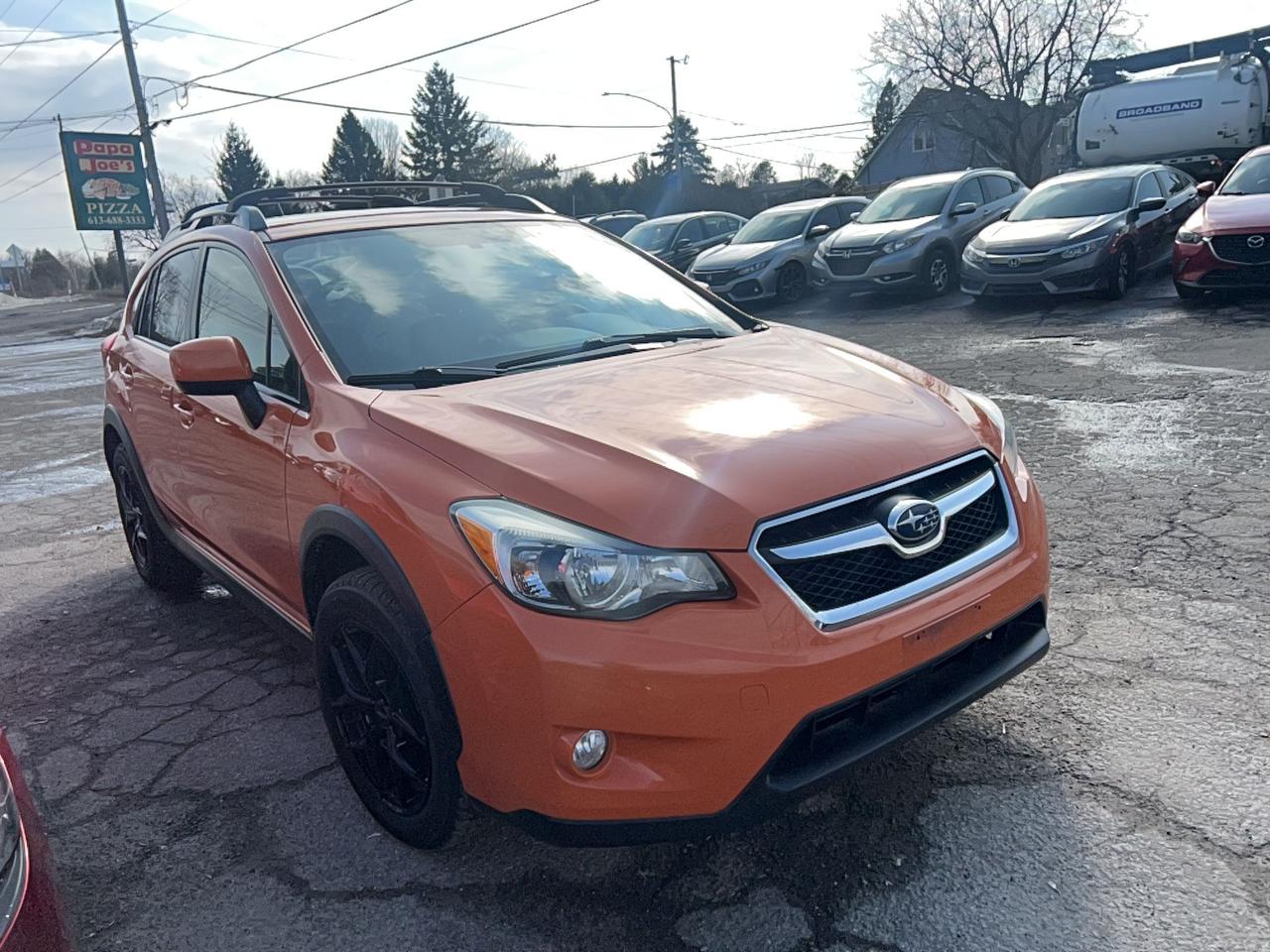 2013 Subaru XV Crosstrek 2.0i w/Touring Pkg Photo