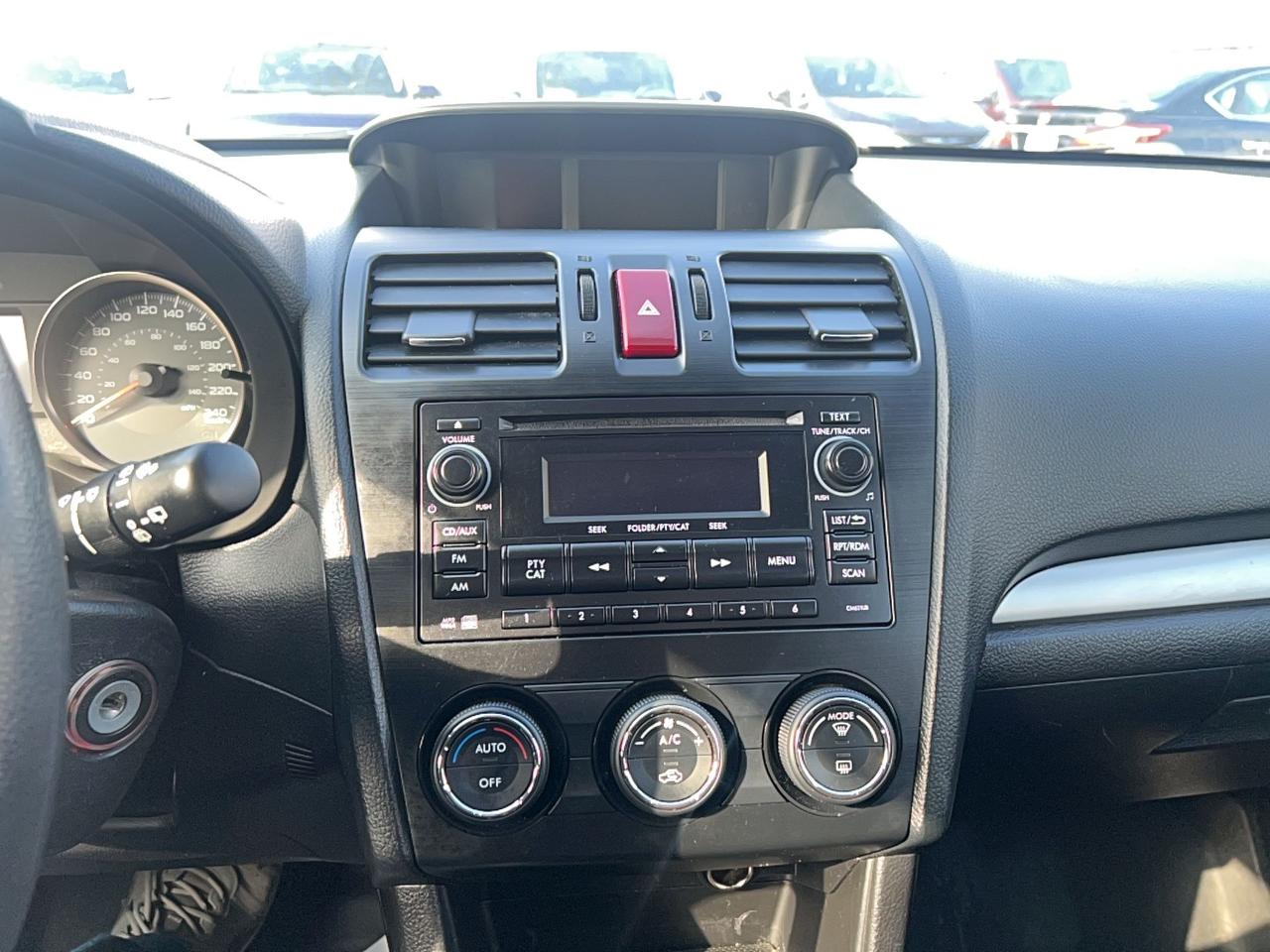 2013 Subaru XV Crosstrek 2.0i w/Touring Pkg Photo