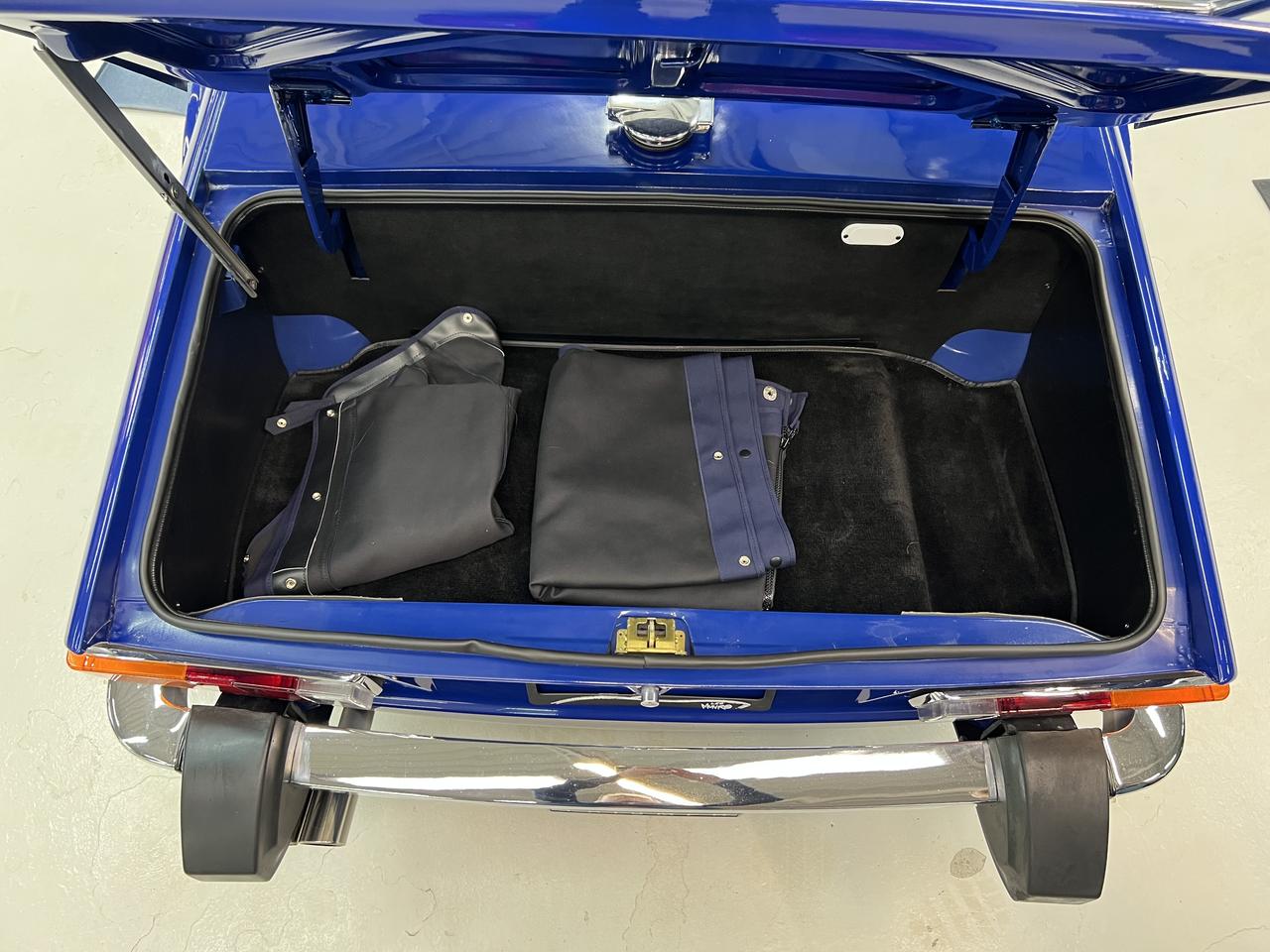 1976 Triumph TR6 w/Overdrive Photo