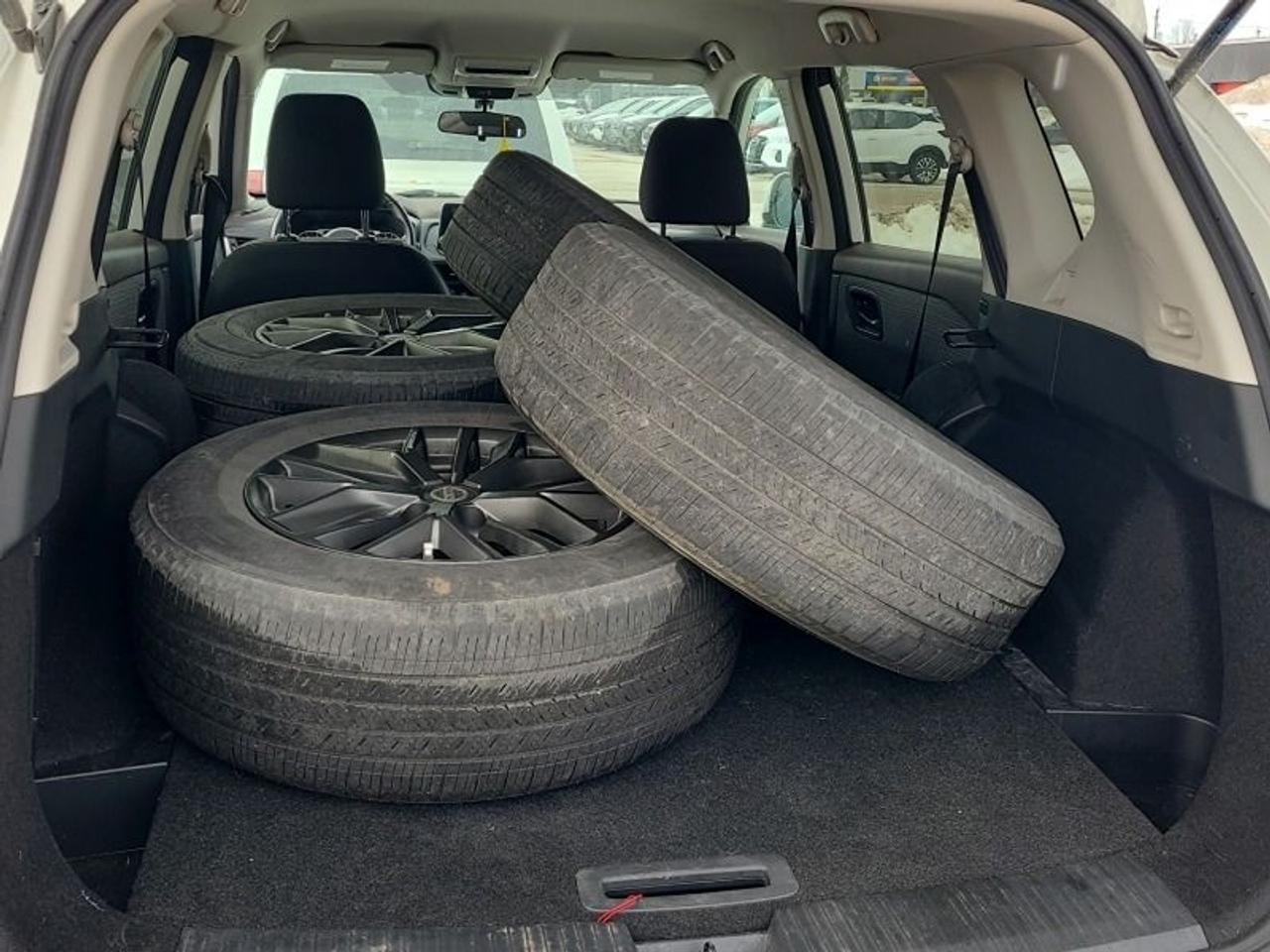 2021 Nissan Rogue S Photo