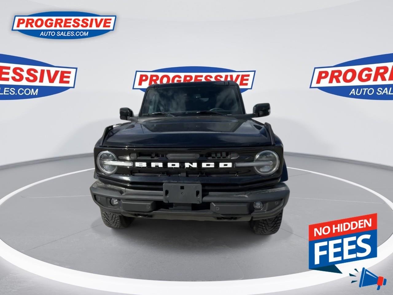 2024 Ford Bronco Outer Banks Photo3