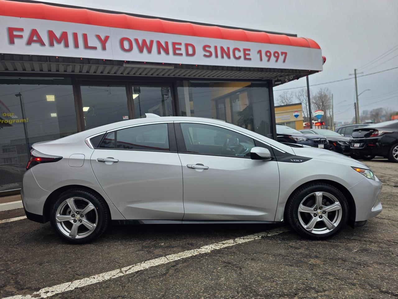2018 Chevrolet Volt LT Hybrid | One Owner | Backup Camera | Heated Seats | Heated Steering Photo