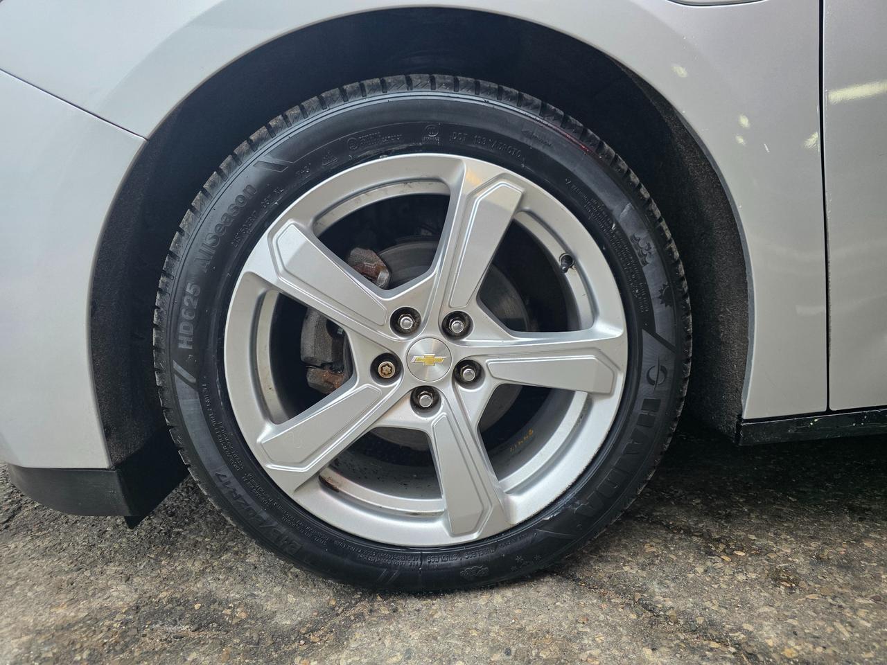 2018 Chevrolet Volt LT Hybrid | One Owner | Backup Camera | Heated Seats | Heated Steering Photo