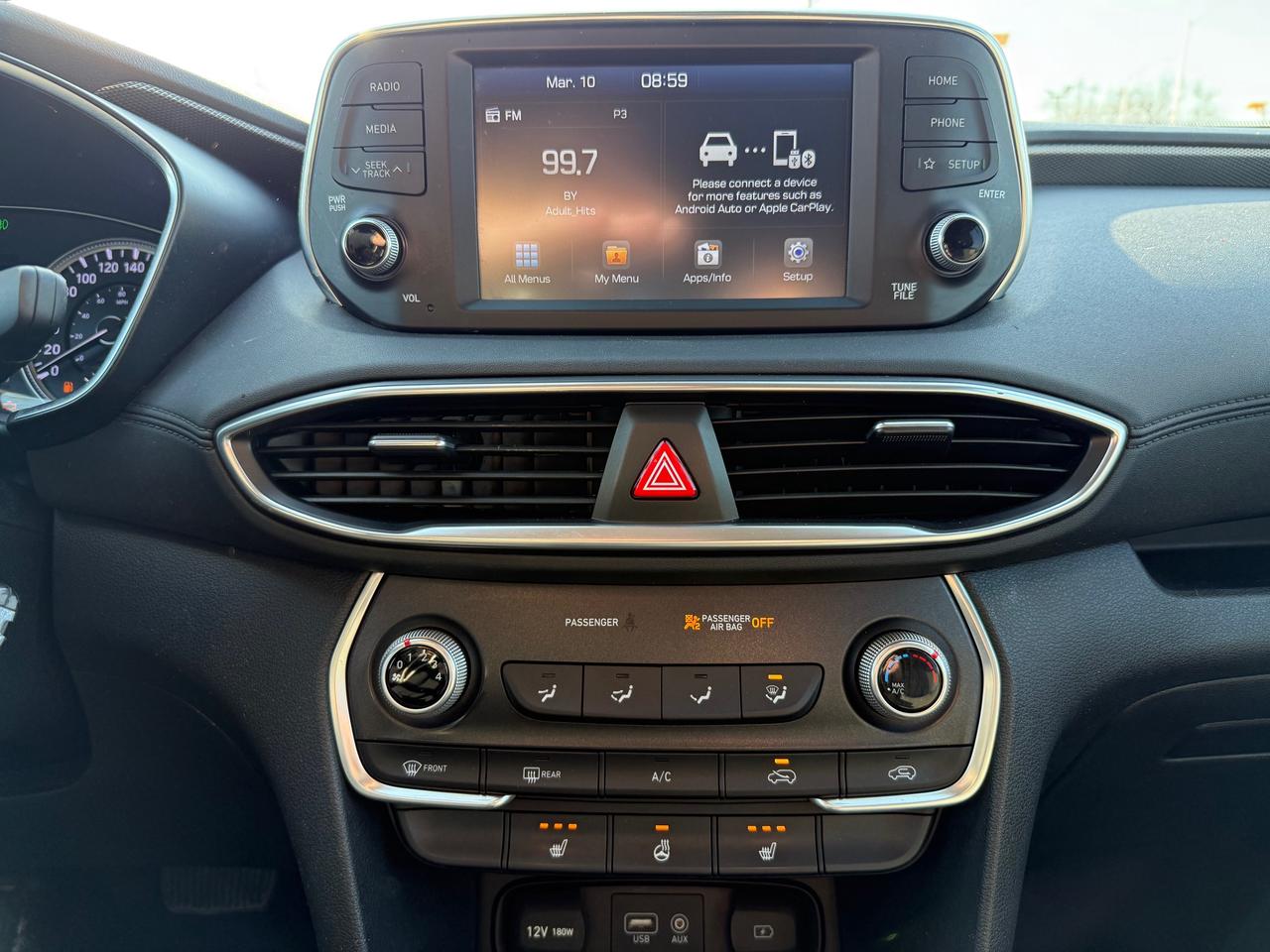 2019 Hyundai Santa Fe ESSENTIAL Heated Steering and Seats! Photo