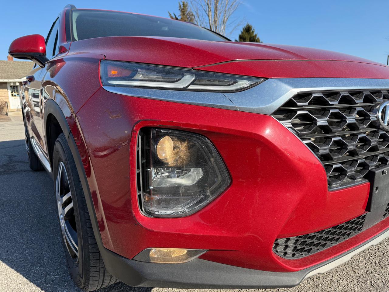 2019 Hyundai Santa Fe ESSENTIAL Heated Steering and Seats! Photo