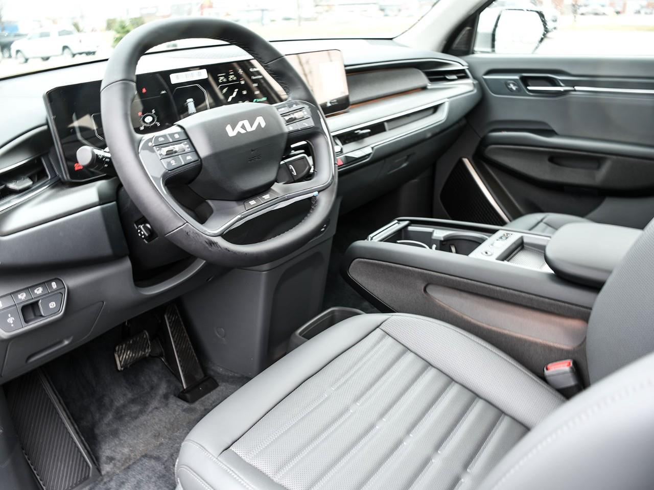 2026 Kia EV9 2026 Kia EV9 – Land w/Premium Package | 1.99% up to 60 months OAC | Dealership Demo Photo