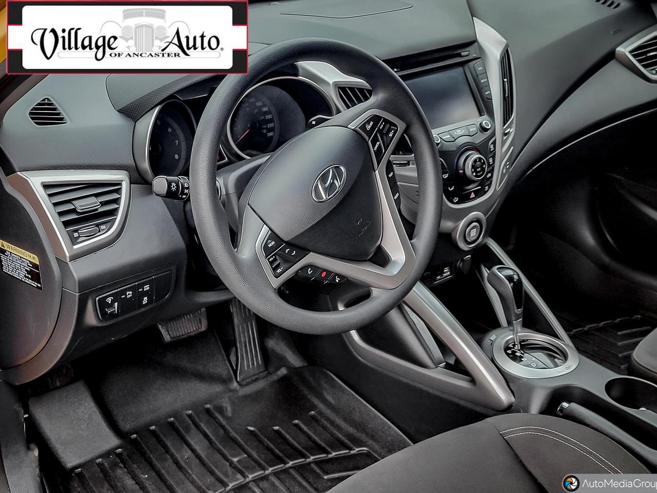 2015 Hyundai Veloster 3DR CPE AUTO SE - Photo #8
