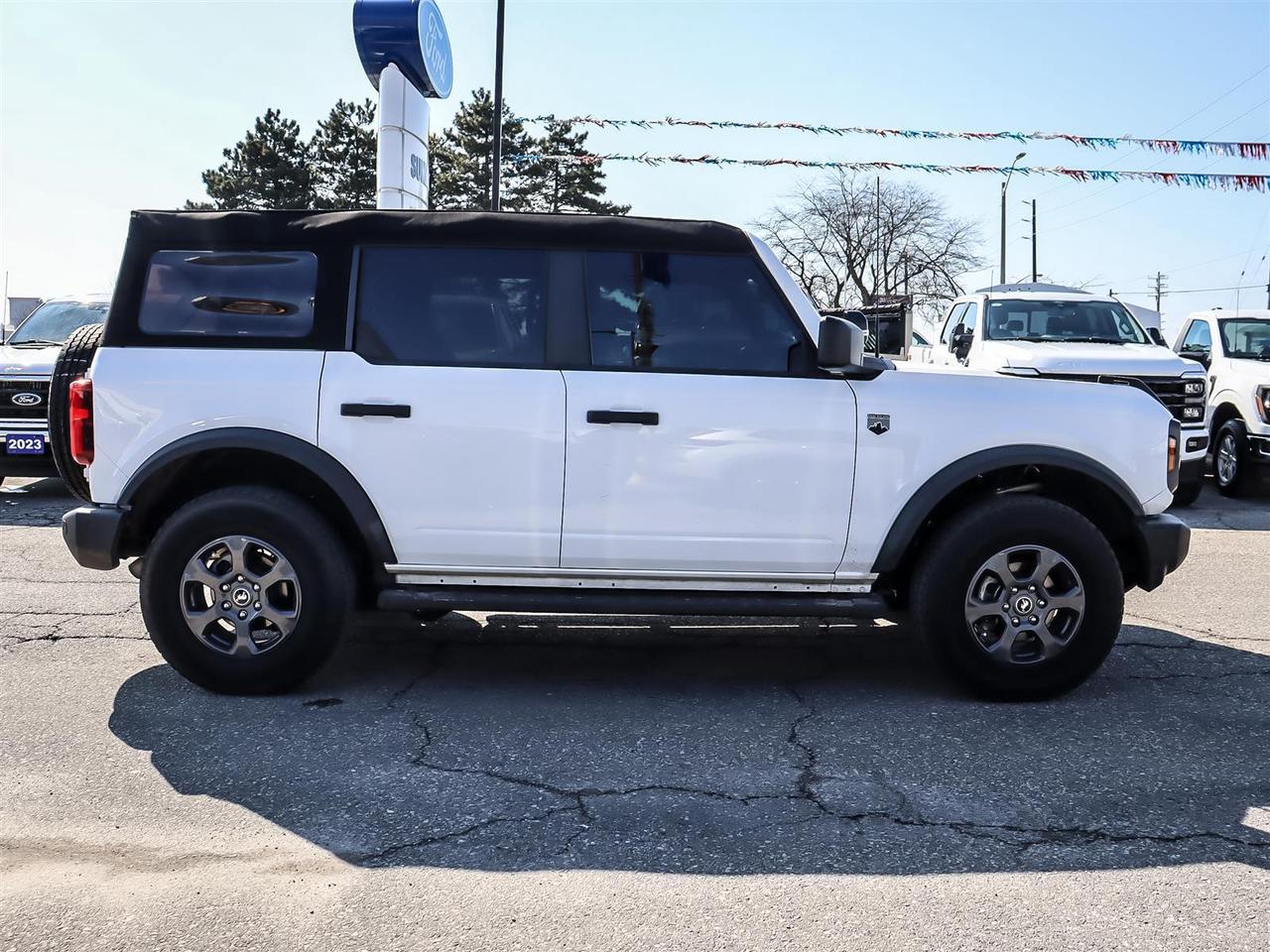 2024 Ford Bronco Big Bend Bronco | Soft Top | Removable Roof | Photo3