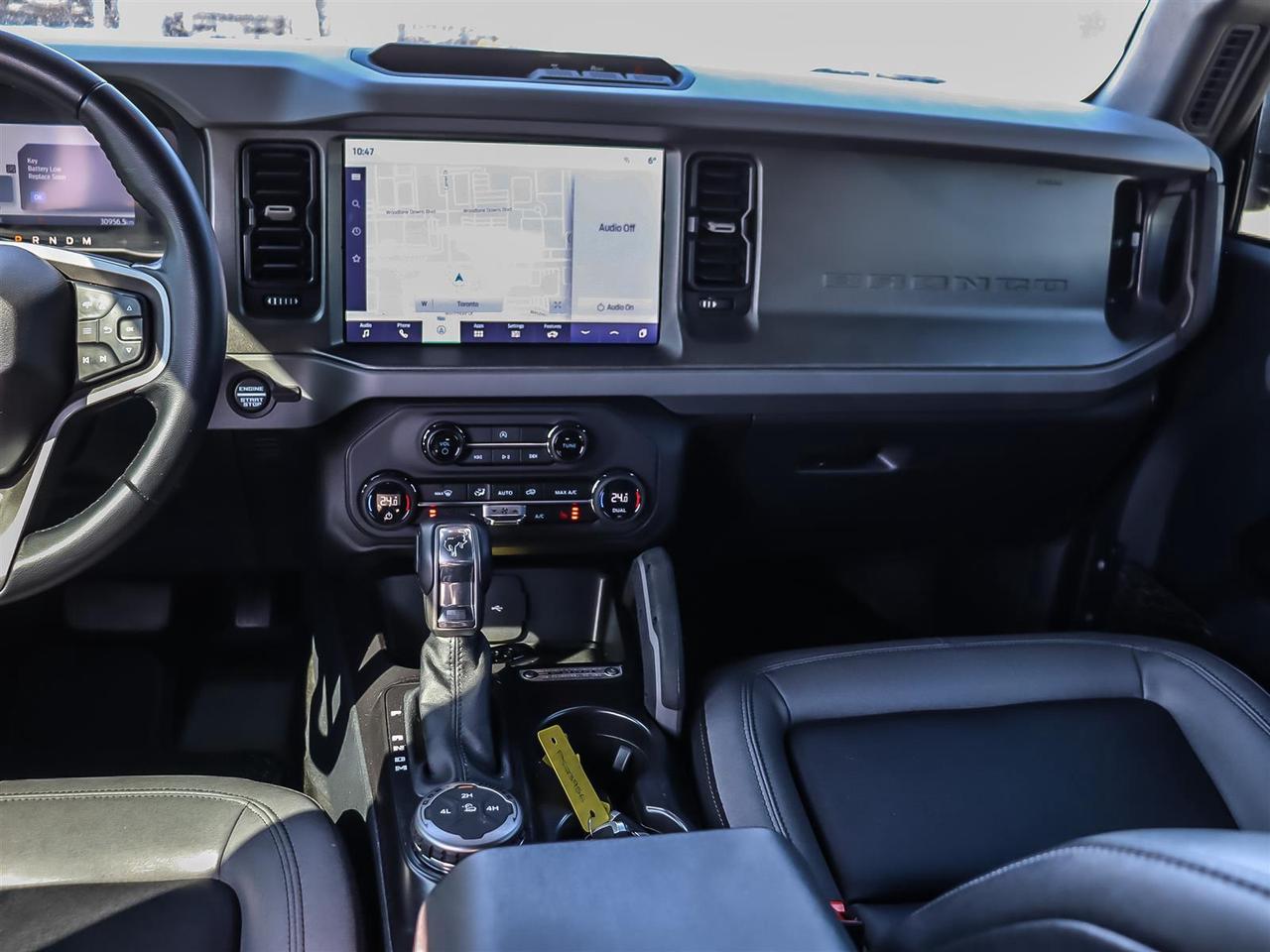 2024 Ford Bronco Big Bend Bronco | Soft Top | Removable Roof | Photo