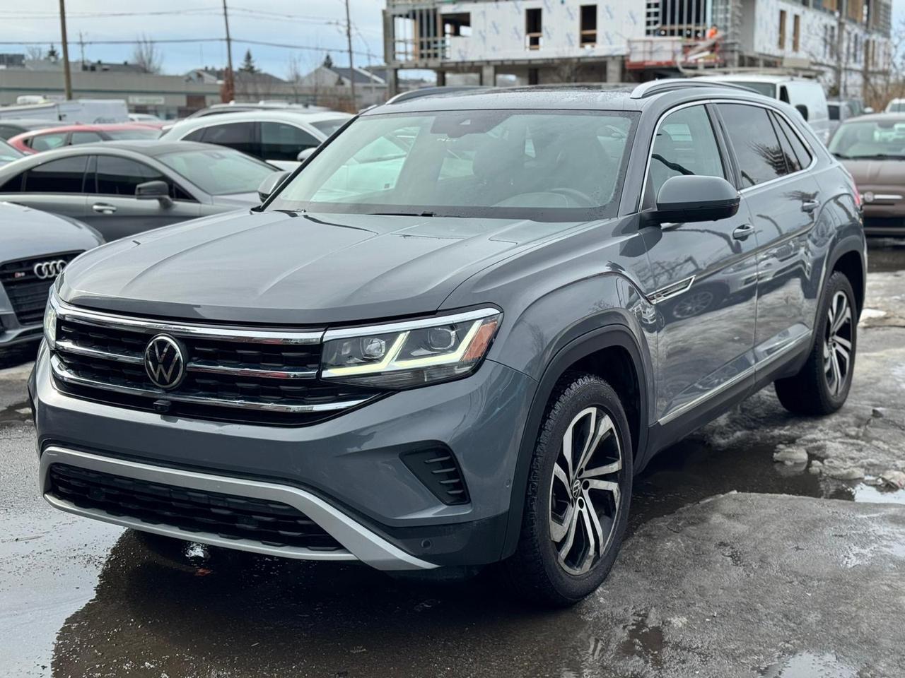 Used 2021 Volkswagen Atlas EXECLINE for sale in Vaudreuil-Dorion, QC