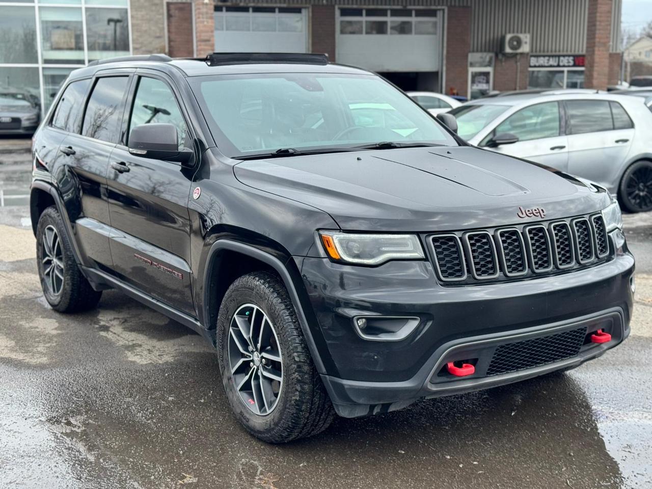 2017 Jeep Grand Cherokee Trailhawk - Photo #1