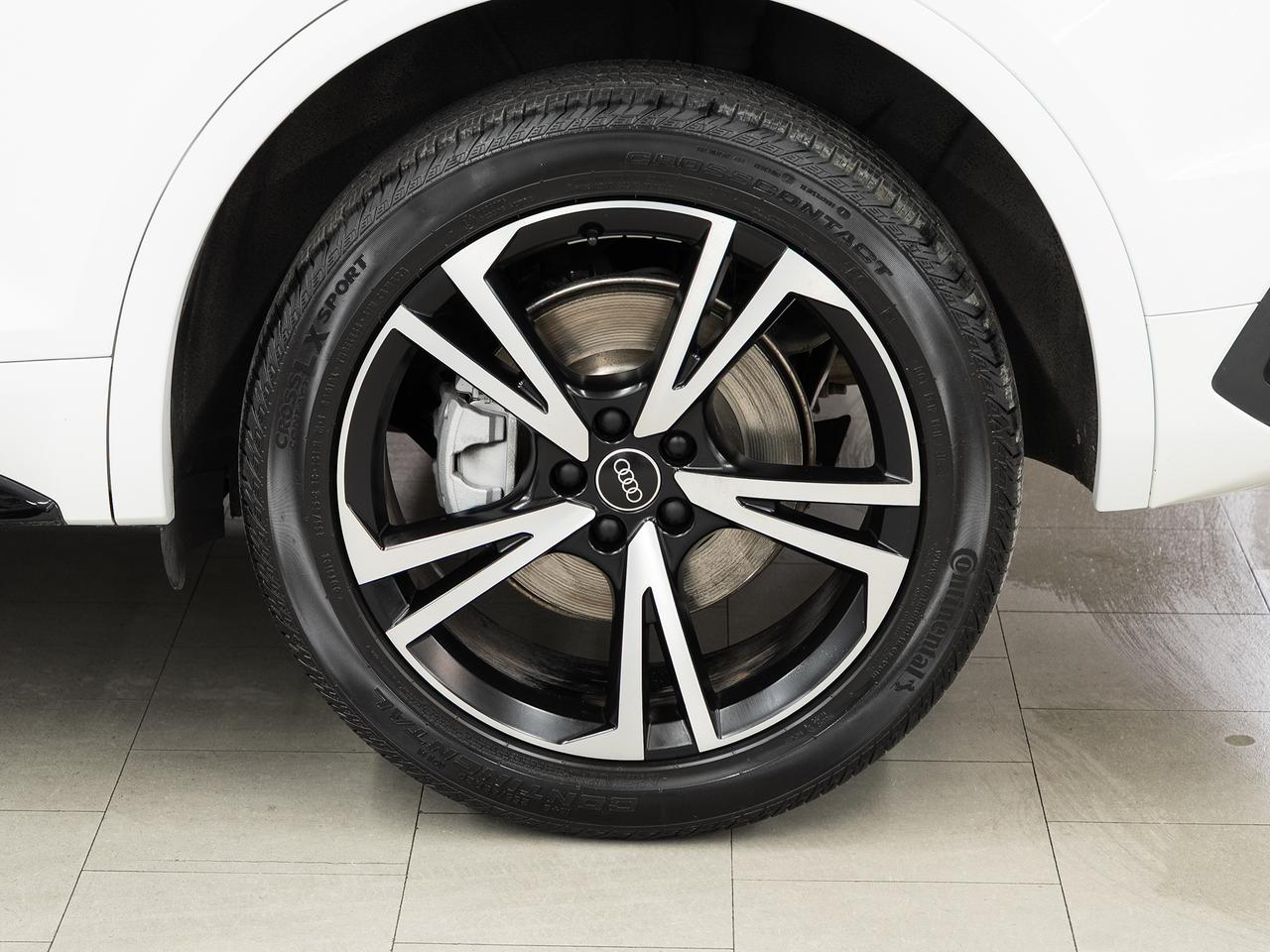 2022 Audi Q5 SPORTBACK PROGRESSIV S-Line AWD | Nav | Panoroof