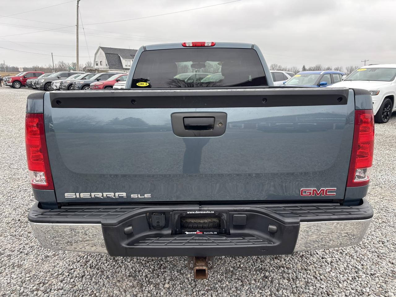 2013 GMC Sierra 1500 SLE Ext. Cab 2WD Photo3