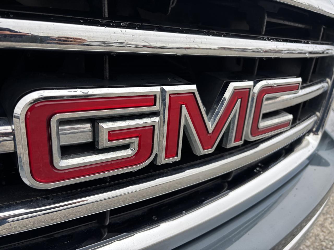 2013 GMC Sierra 1500 SLE Ext. Cab 2WD Photo