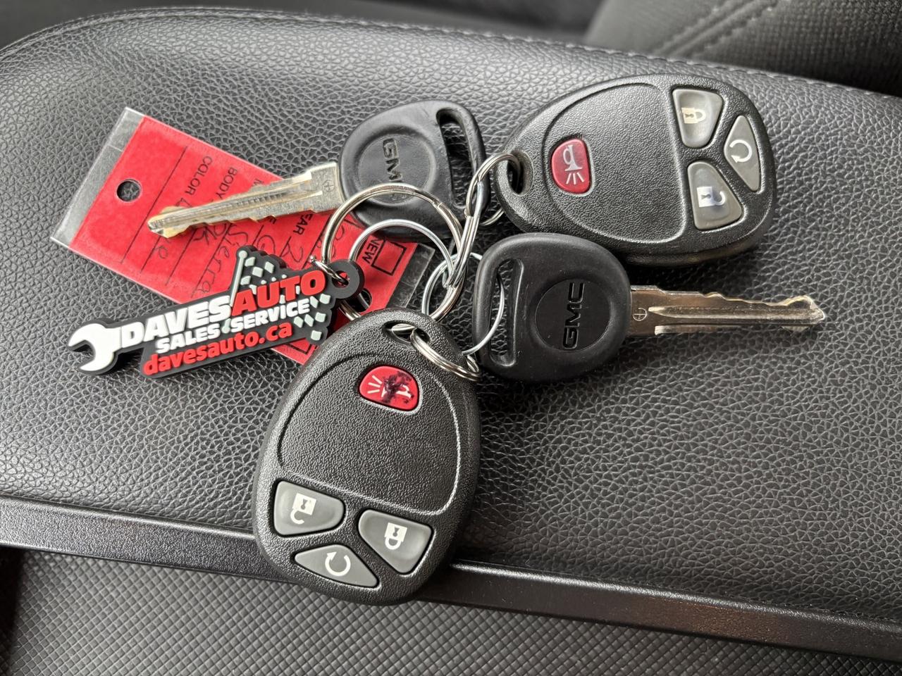 2013 GMC Sierra 1500 SLE Ext. Cab 2WD Photo