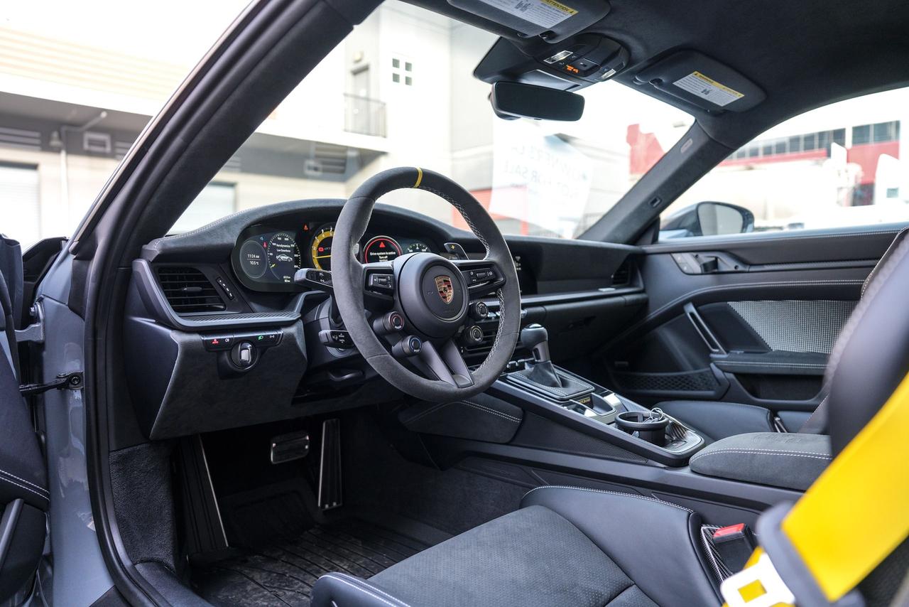 2024 Porsche 911 GT3 RS - Photo #1