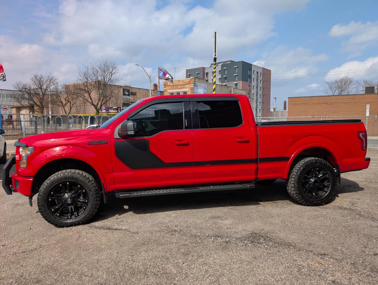 2017 Ford F-150 XLT Photo