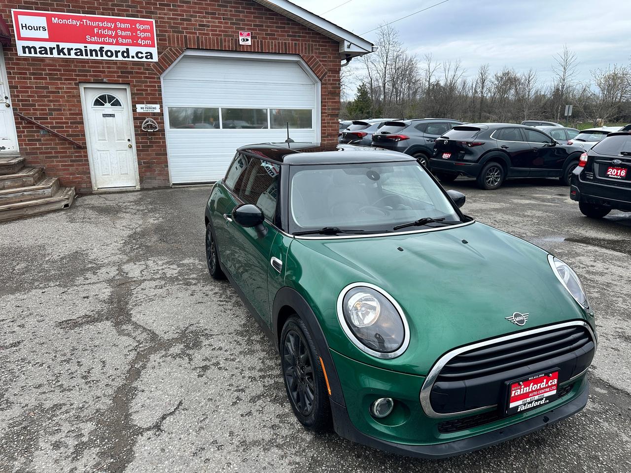 2021 MINI Cooper COOPER 2DR Heated Leather Sunroof CarPlay NAV XM Photo