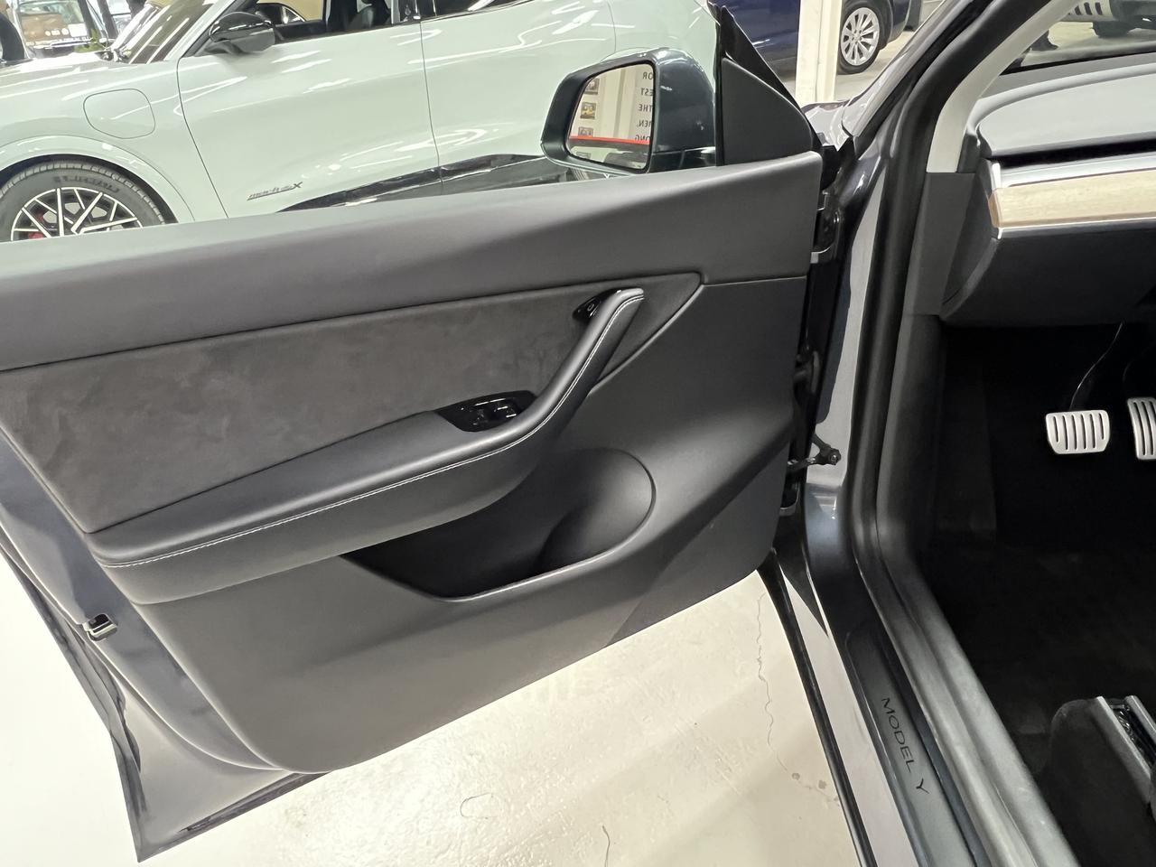 2021 Tesla Model Y Performance AWD Photo