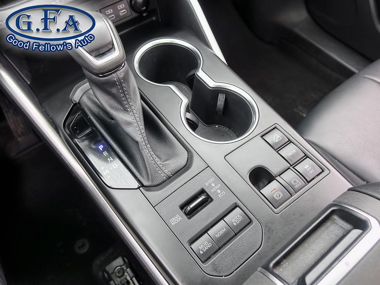 2023 Toyota Highlander XLE MODEL, AWD, 7 PASSENGER, SUNROOF, LEATHER SEAT Photo43