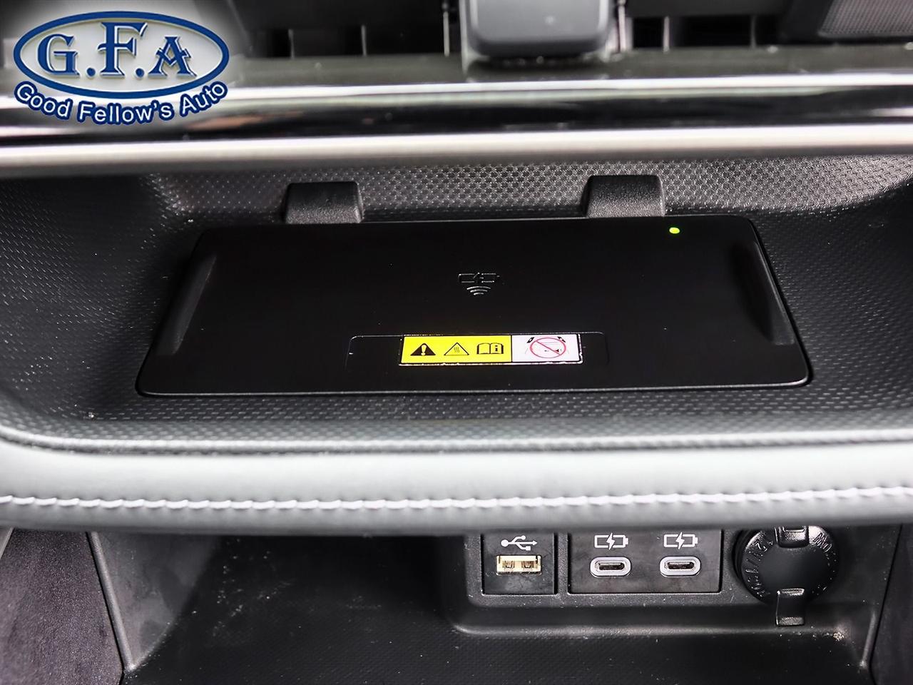 2023 Toyota Highlander XLE MODEL, AWD, 7 PASSENGER, SUNROOF, LEATHER SEAT Photo