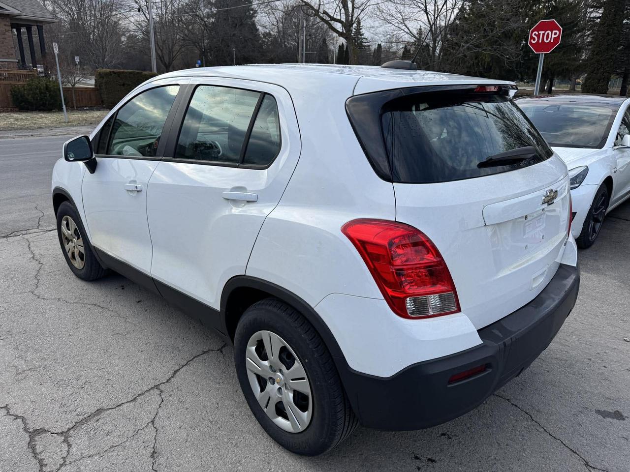 2016 Chevrolet Trax Fwd 4dr Ls - Photo #5