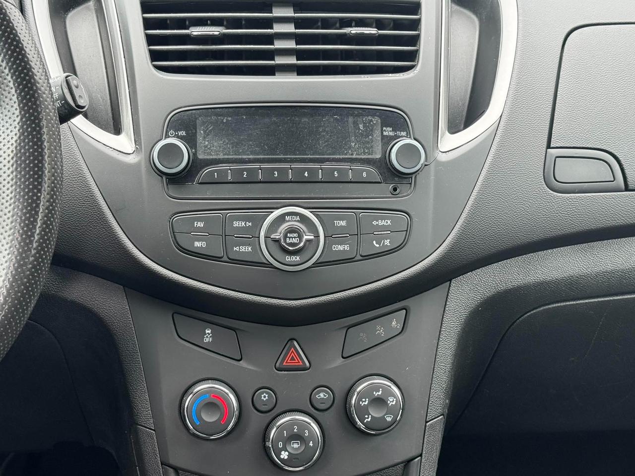 2016 Chevrolet Trax Fwd 4dr Ls Photo