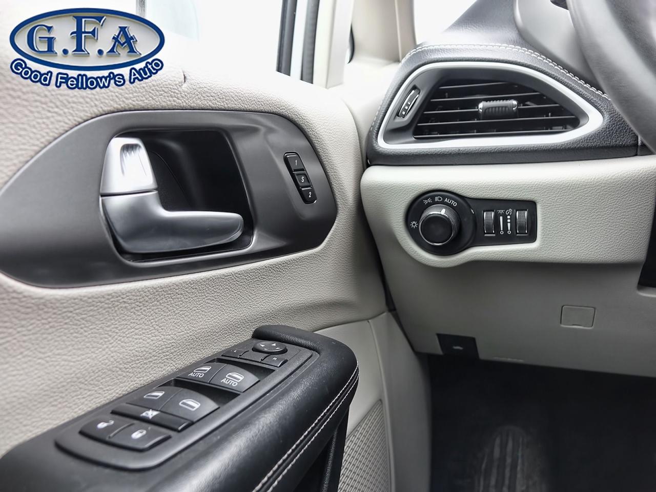 2022 Chrysler Pacifica TOURING L MODEL, AWD, 7 PASSENGER, LEATHER SEATS, Photo44