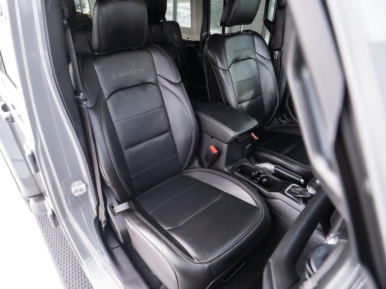 2021 Jeep Wrangler Unlimited Sahara 4X4 Hybrid Photo19