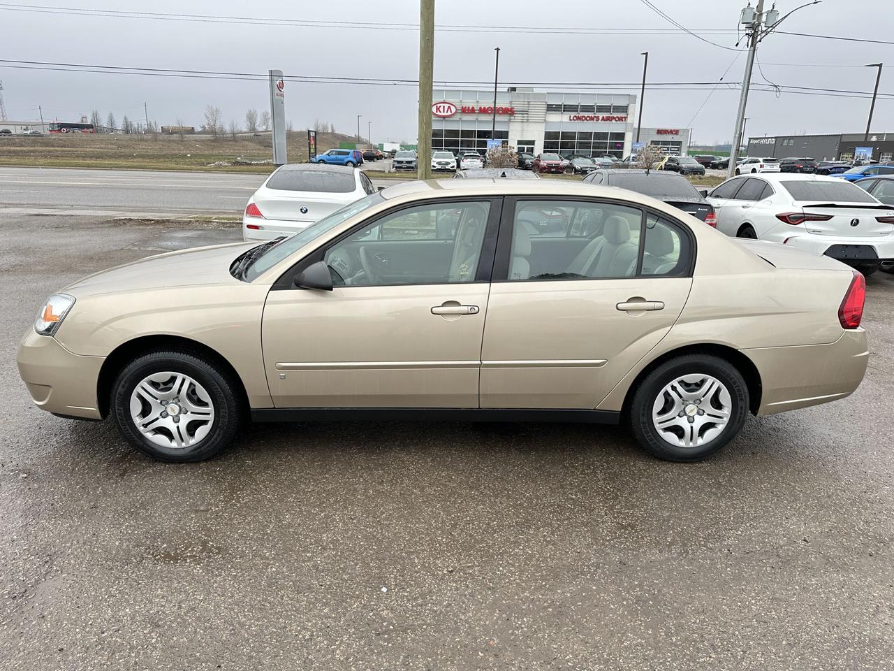 2006 Chevrolet Malibu LS, LIKE NEW, ONLY 33,000KMS, 4 CYL, CERTIFIED Photo