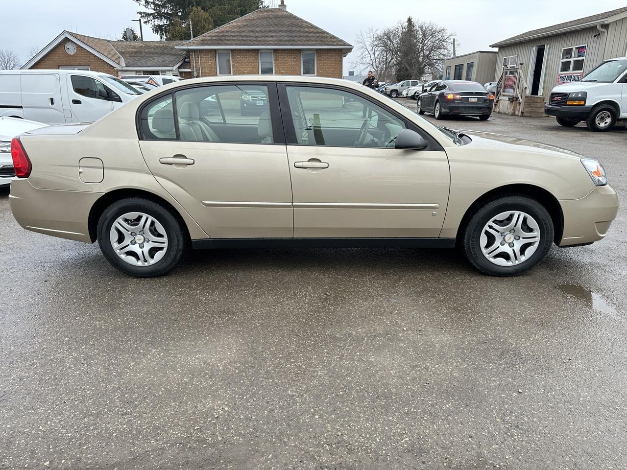 2006 Chevrolet Malibu LS, LIKE NEW, ONLY 33,000KMS, 4 CYL, CERTIFIED Photo