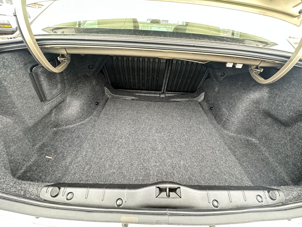 2006 Chevrolet Malibu LS, LIKE NEW, ONLY 33,000KMS, 4 CYL, CERTIFIED Photo