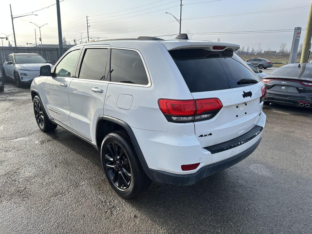 2018 Jeep Grand Cherokee LIMITED, LEATHER, LOADED, 4X4, V6, CERTIFIED Photo2
