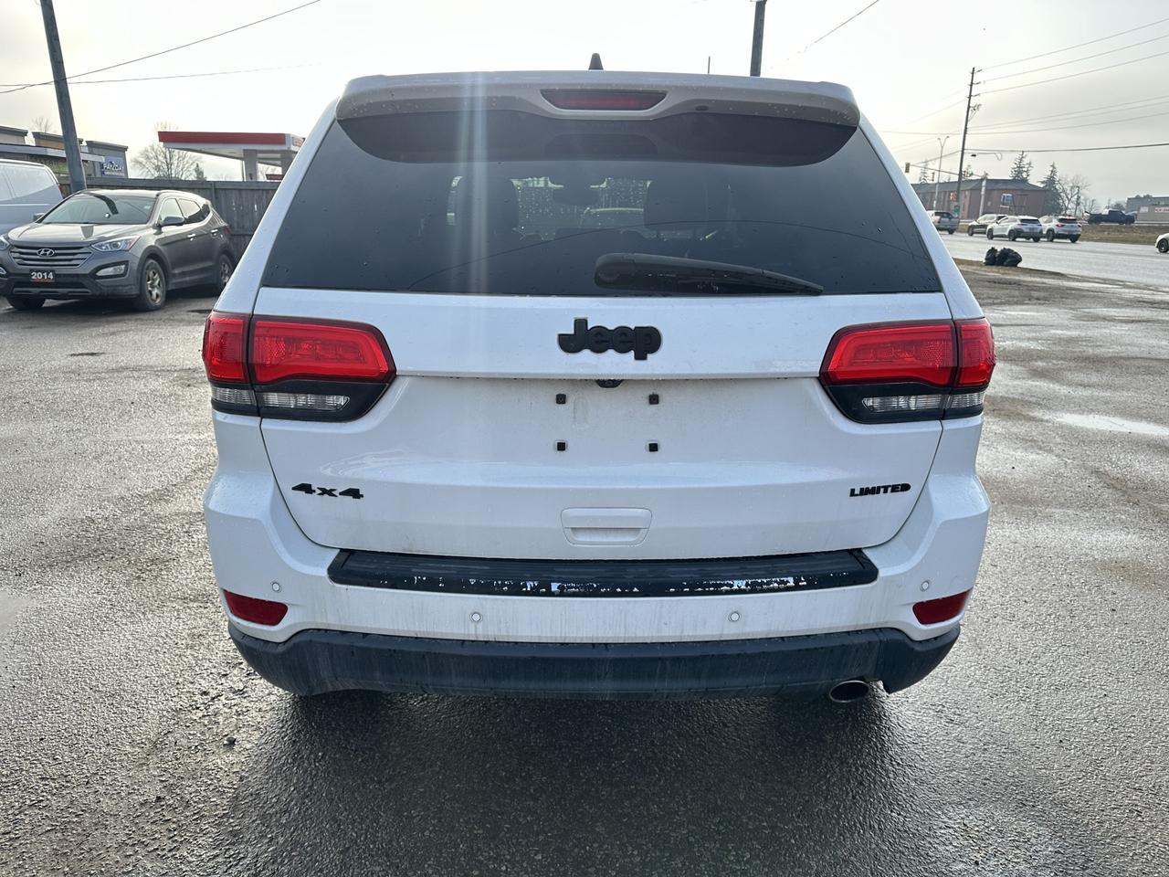 2018 Jeep Grand Cherokee LIMITED, LEATHER, LOADED, 4X4, V6, CERTIFIED Photo