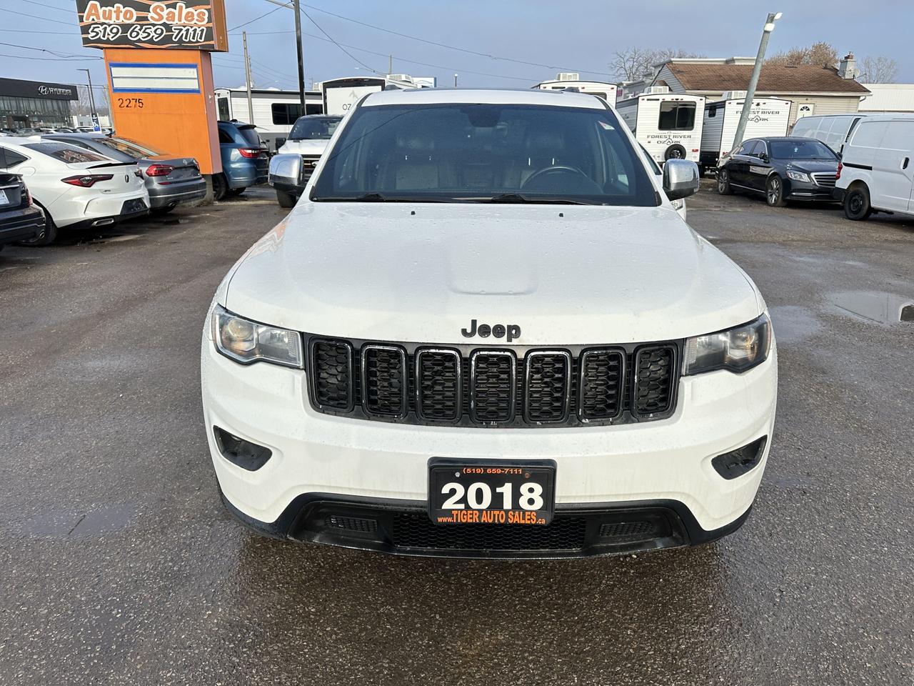 2018 Jeep Grand Cherokee LIMITED, LEATHER, LOADED, 4X4, V6, CERTIFIED Photo