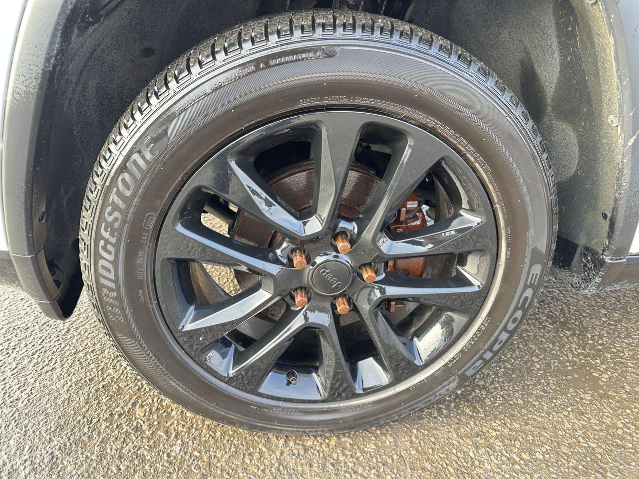 2018 Jeep Grand Cherokee LIMITED, LEATHER, LOADED, 4X4, V6, CERTIFIED Photo