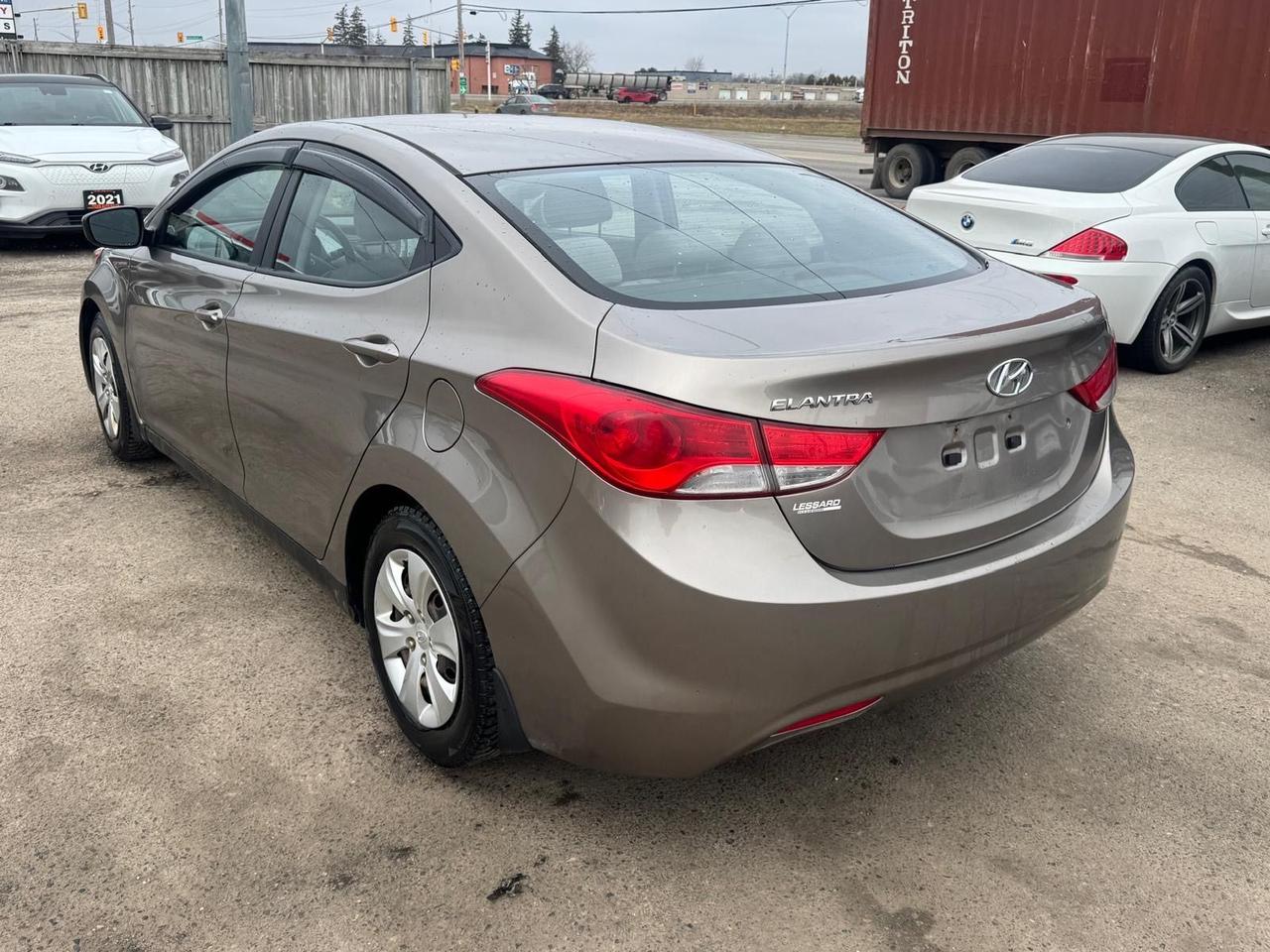 2013 Hyundai Elantra L, MANUAL, ONLY 124KMS, WELL MAINTAINED, CERTIFIED Photo