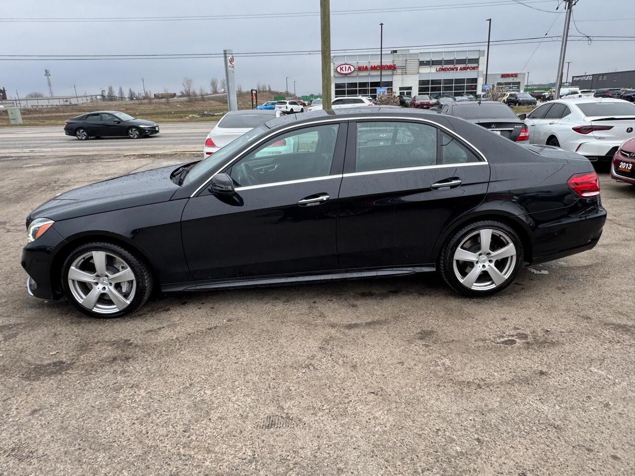 2014 Mercedes-Benz E-Class E E 550, ONE OWNER, ONLY 37KMS, CERTIFIED Photo