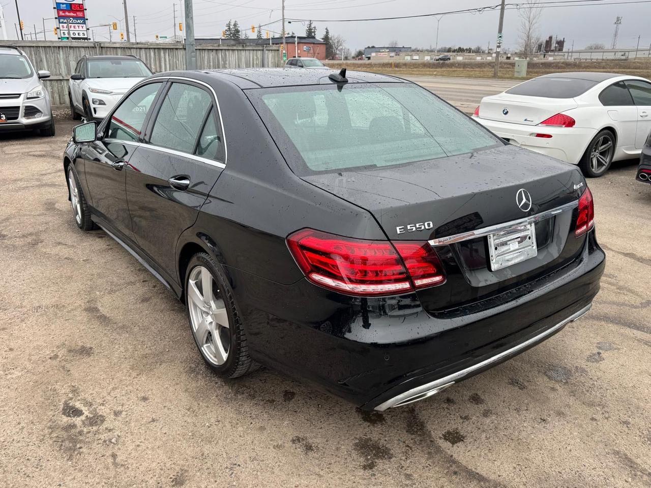 2014 Mercedes-Benz E-Class E E 550, ONE OWNER, ONLY 37KMS, CERTIFIED Photo2