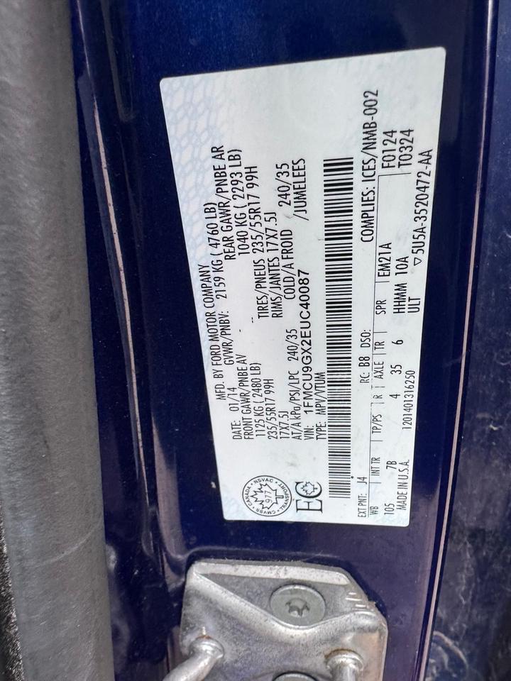 2014 Ford Escape SE, AUTO, ENGINE NEEDS REPAIR, AS IS SPECIAL Photo