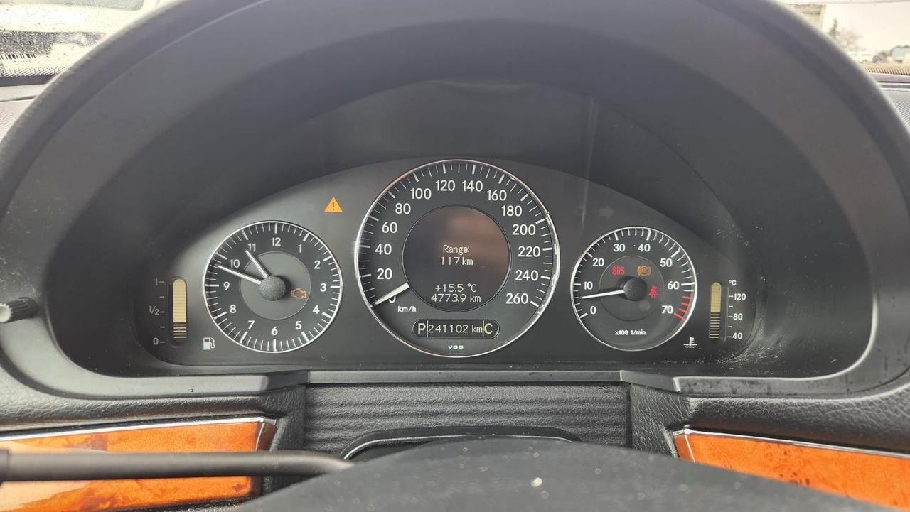 2008 Mercedes-Benz E-Class 3.0L, RUNS WELL, TRANS LIMP MODE, AS IS Photo