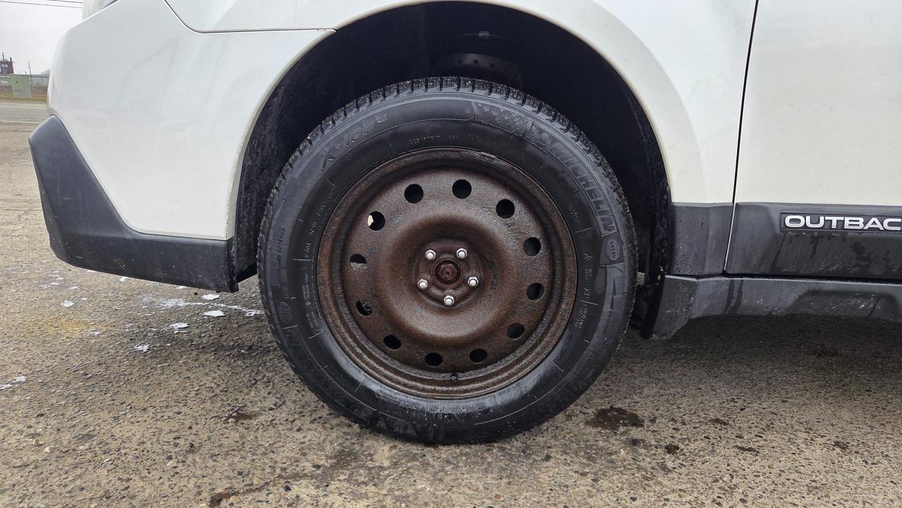 2014 Subaru Outback 3.6R, RUNS WELL, TRANSMISSION ISSUE, AS IS Photo