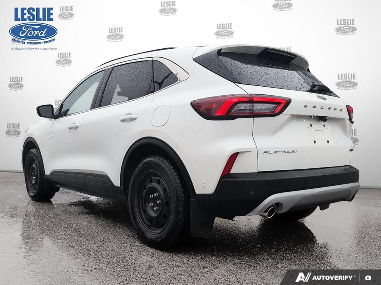 2024 Ford Escape Platinum AWD Photo3