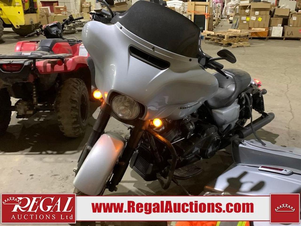 OFFERS WILL NOT BE ACCEPTED BY EMAIL OR PHONE - THIS VEHICLE WILL GO ON LIVE ONLINE AUCTION on Saturday March 14.<br> SALE STARTS AT 11:00 AM.<br><br>VEHICLE DESCRIPTION <br/>Stock #: 21474 <br/>Lot #: S001R <br/>Reserve Price: $18,000 <br/>CarProof Report: Available at www.RegalAuctions.com <br/><br/>IMPORTANT DECLARATION <br/>Finance Repo: This vehicle has been seized or surrendered to a creditor or bankruptcy trustee. <br/>Active Status: This vehicles title is listed as Active Status. <br/> Live Online Bidding: This vehicle will be available for bidding over the internet, visit www.RegalAuctions.com to register. <br/> <br/>The simple solution to selling your car or truck. Bring your clean vehicle in with your Drivers License and current Registration and well put it on the auction block at our next sale.<br/><br/>www.RegalAuctions.com